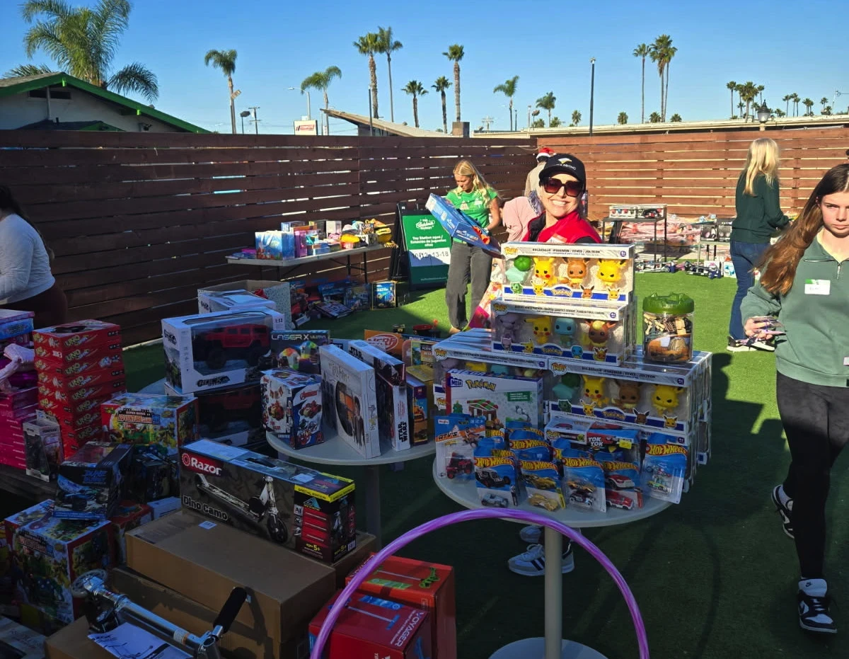 PaveMasters team preparing toys & gifts