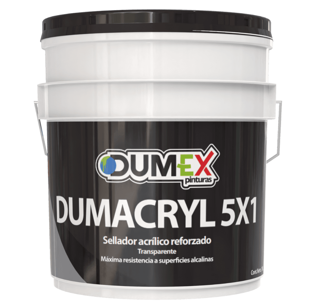 A smilintg girl holding books