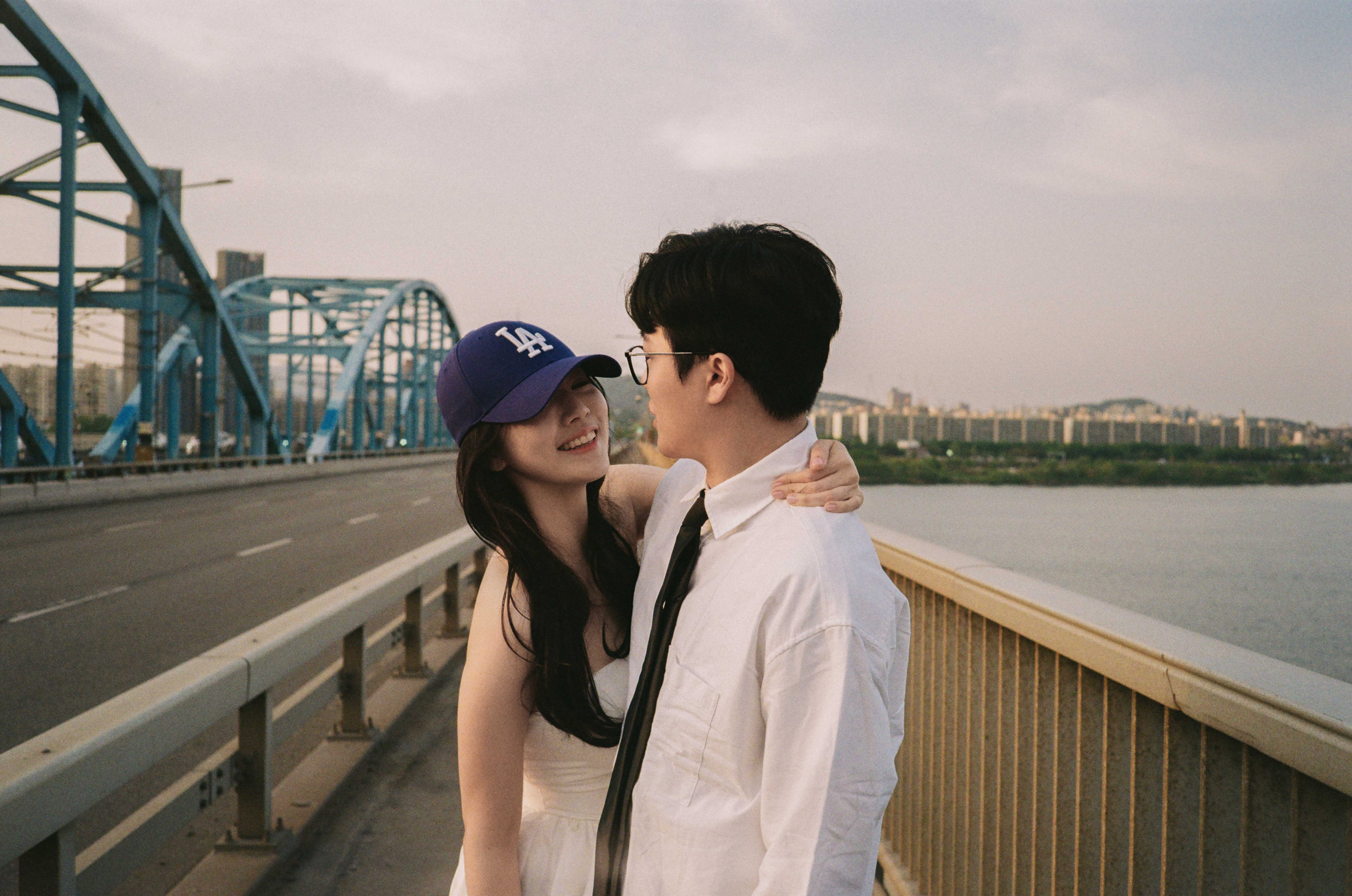 올림픽공원 동작대교 야외웨딩스냅 후기 | 오프그리드의 빈티지 감성 기록
