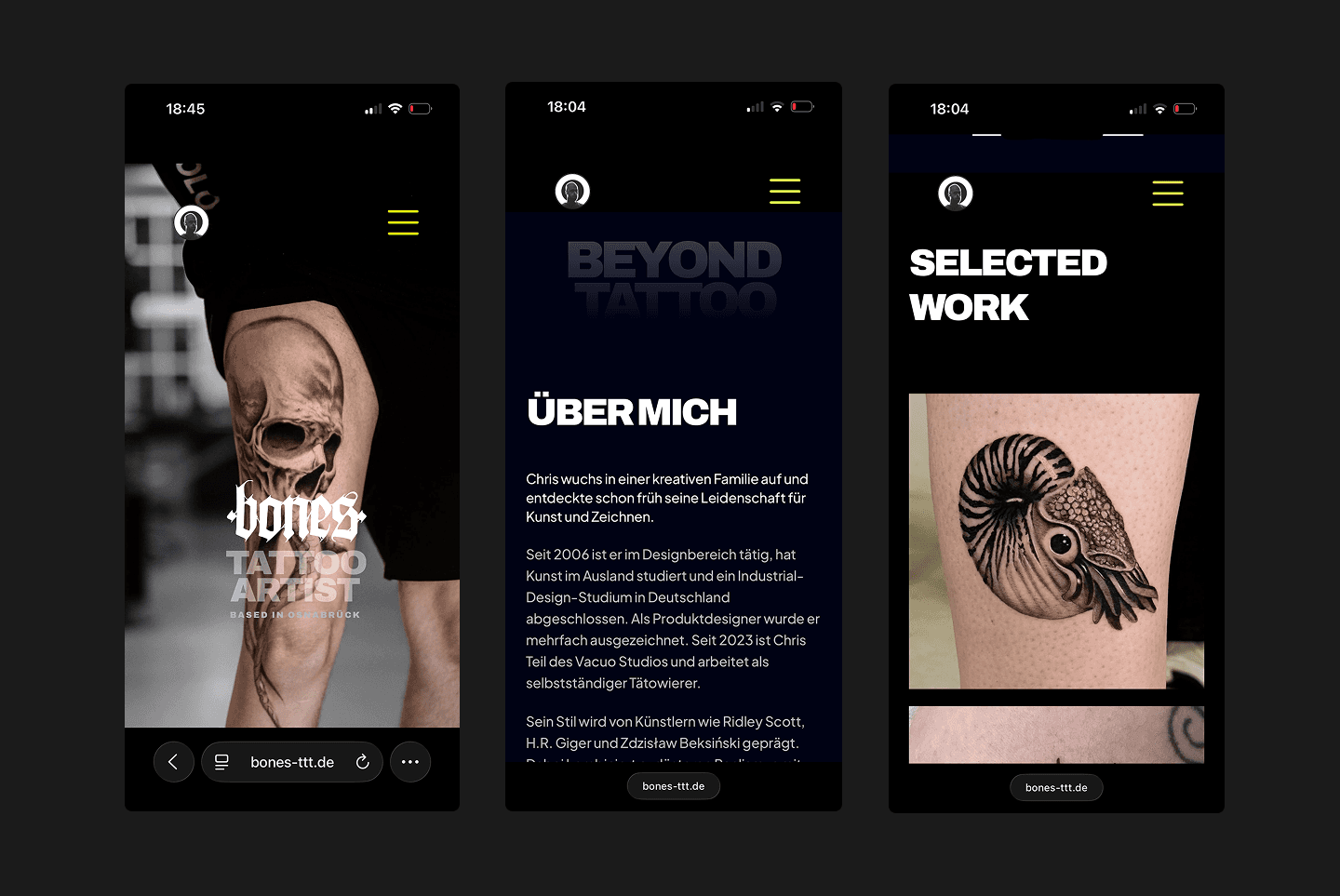 Drei Handyscreens nebeneinander mit Herosektion, über mick sektion und ausgeaehlten Arbeiten nebeneinander auf schwarzem Hintergrund