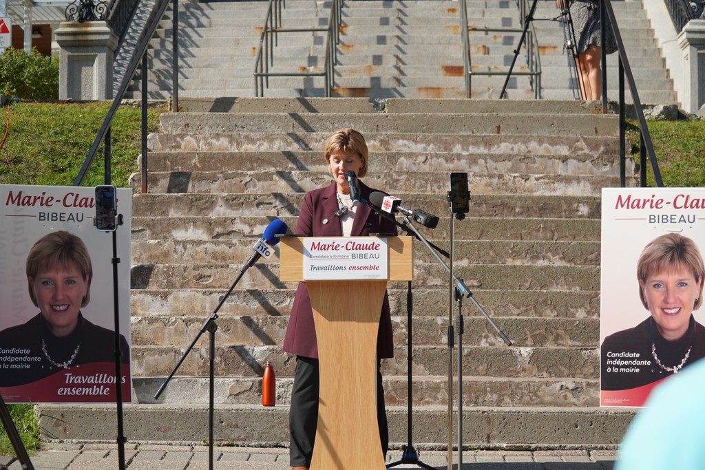 Photo de Marie-Claude en plan rapproché