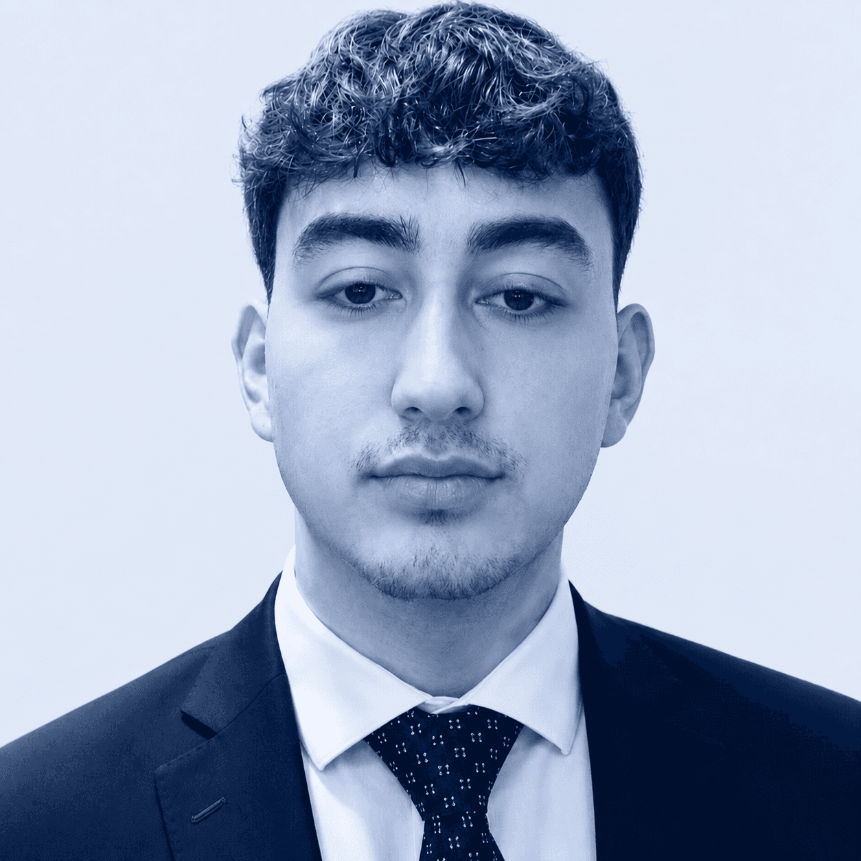 Hasan Sevgin — Analist, Lev Partners