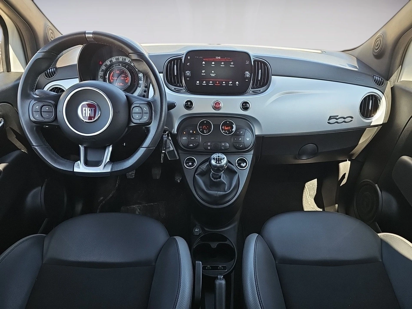 Fiat 500 Interior