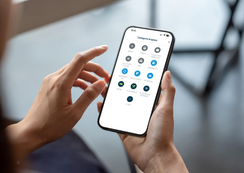 Schermata dell’app nota spese di Fluida che mostra le 12 categorie di spesa a disposizione del lavoratore per la compilazione.