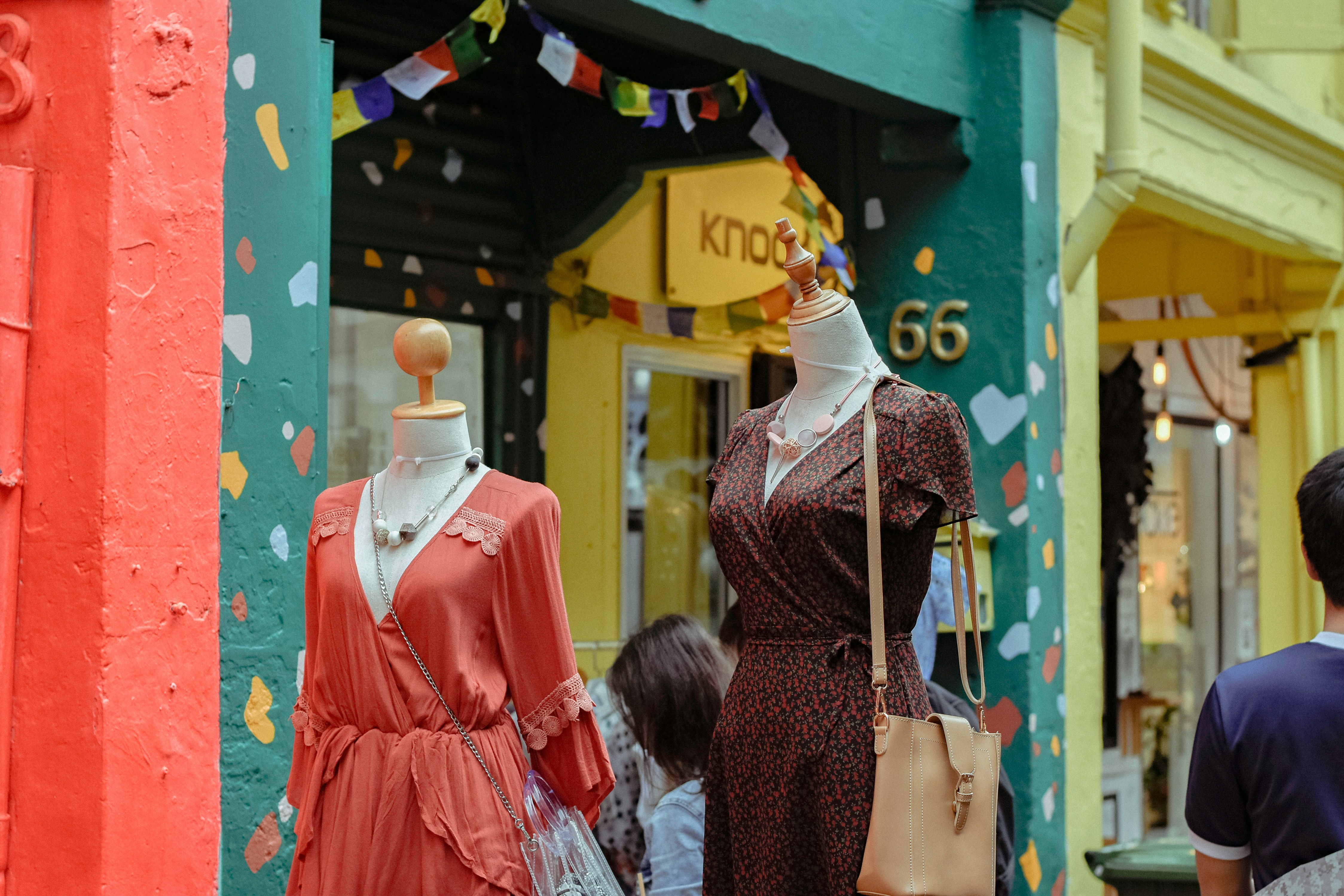 woman cloths shopping - Preppy