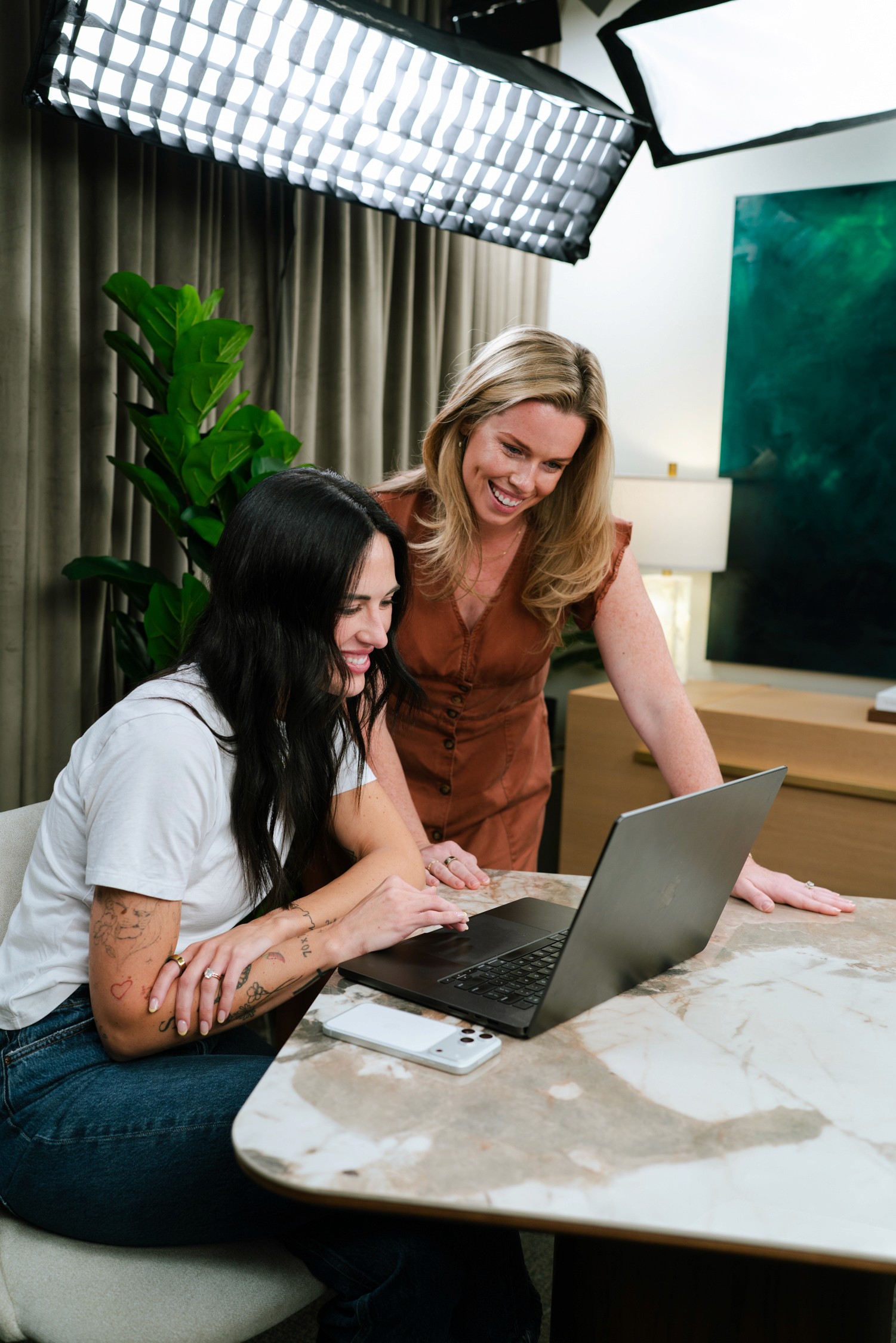 Hilary Combs and Shae Davis, Founders of Sesh Diagnostics
