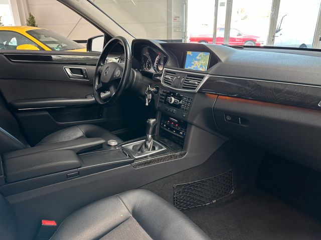 MERCEDES-BENZ E 220 2012 GREY Gebrauchtwagen - Galeriebild 14