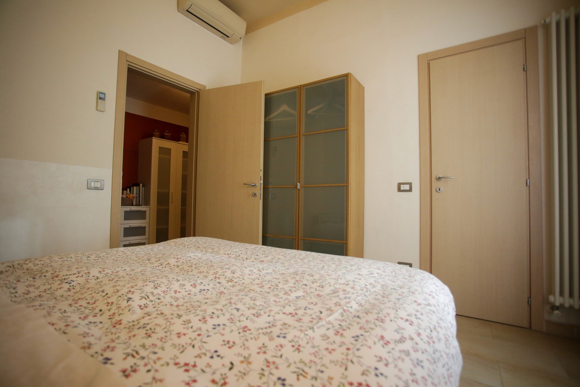 Immagine della camera al piano di sotto