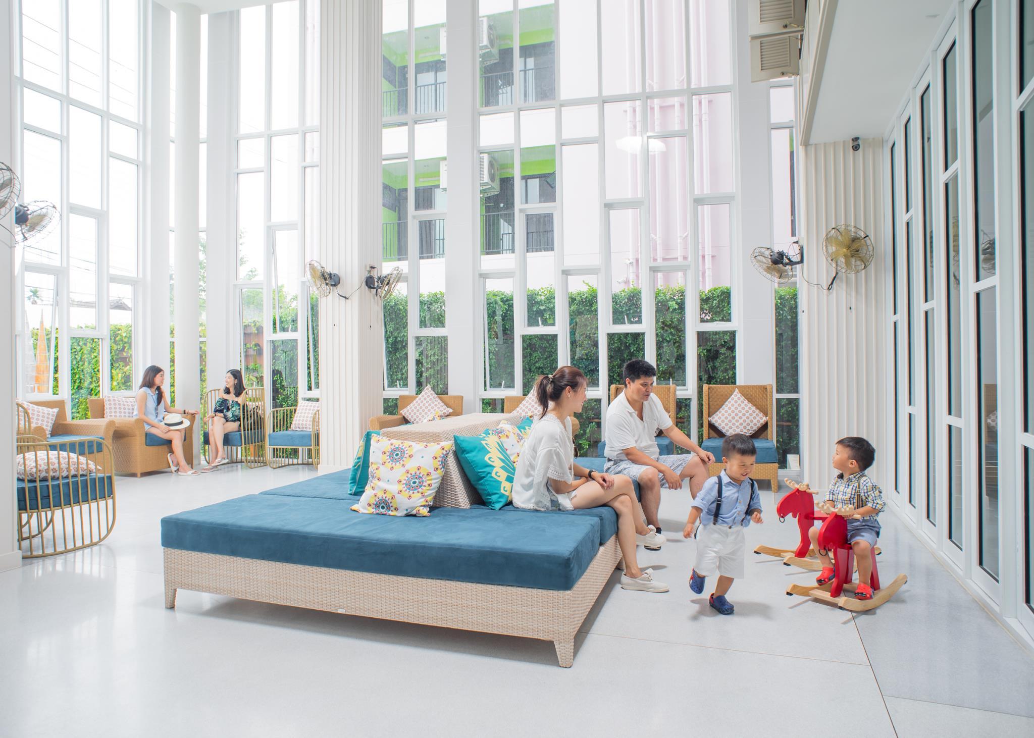 Classical wooden table