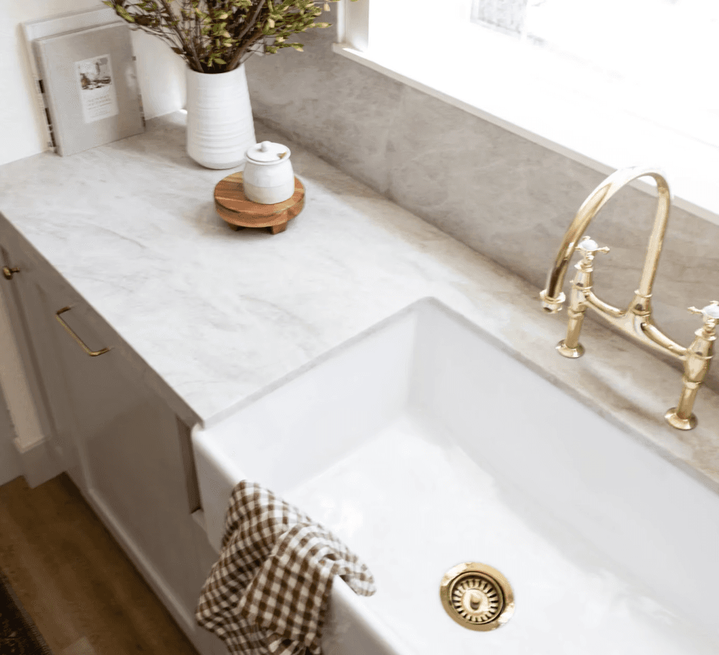 10 Stones to Love If You’re Obsessed with Taj Mahal Quartzite
