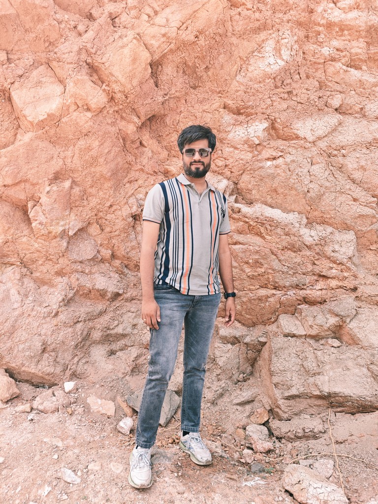 A person with white t-shirt