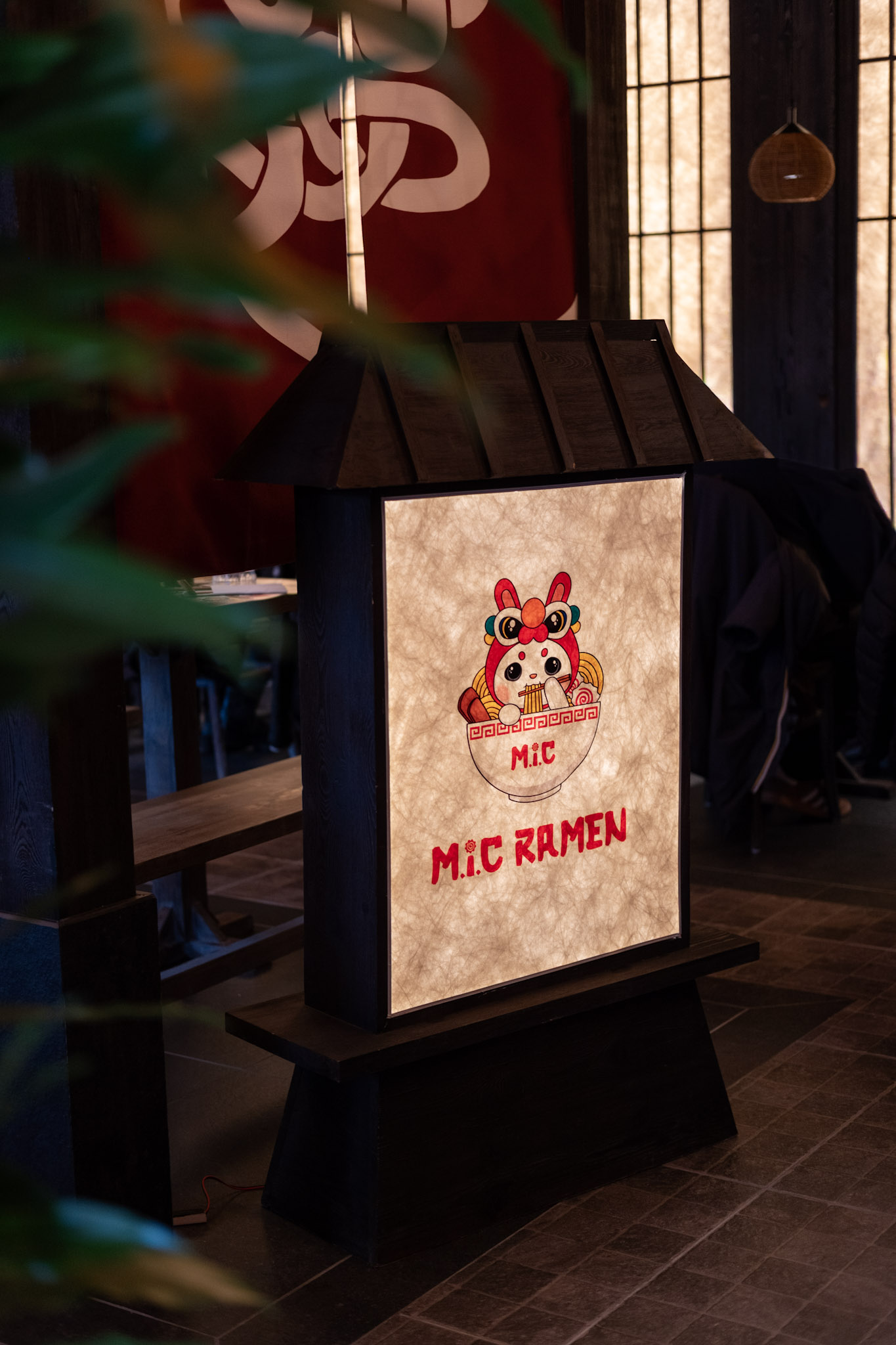 cooked food on black ceramic bowl
