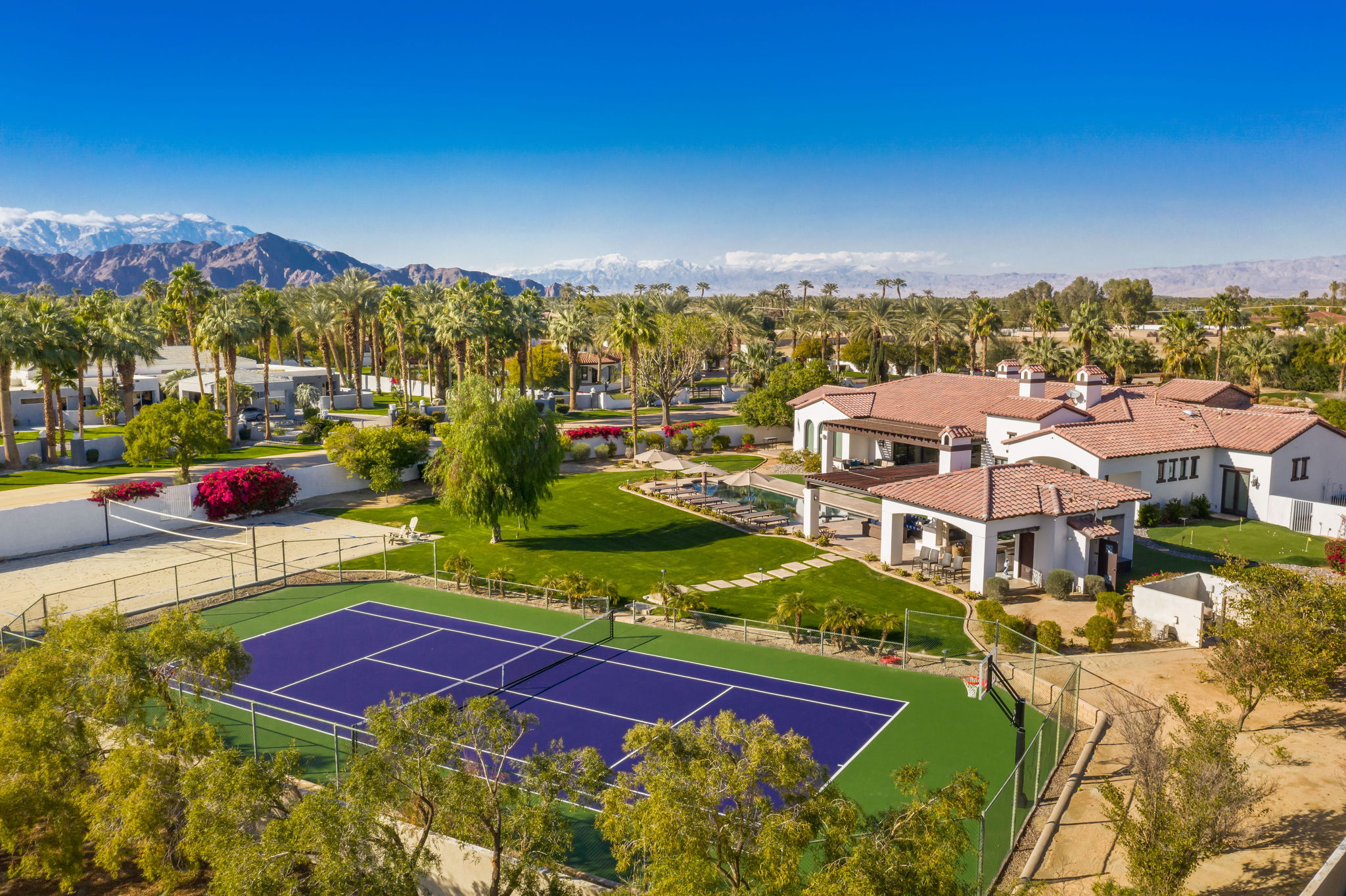 Here comes the alt text