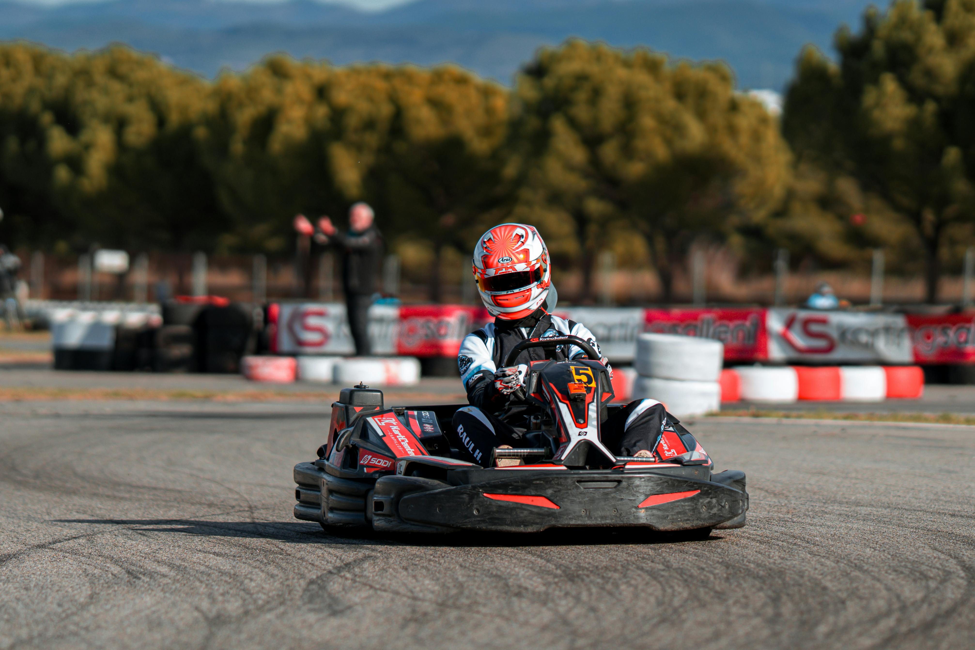 A view of the top of the eiffel tower