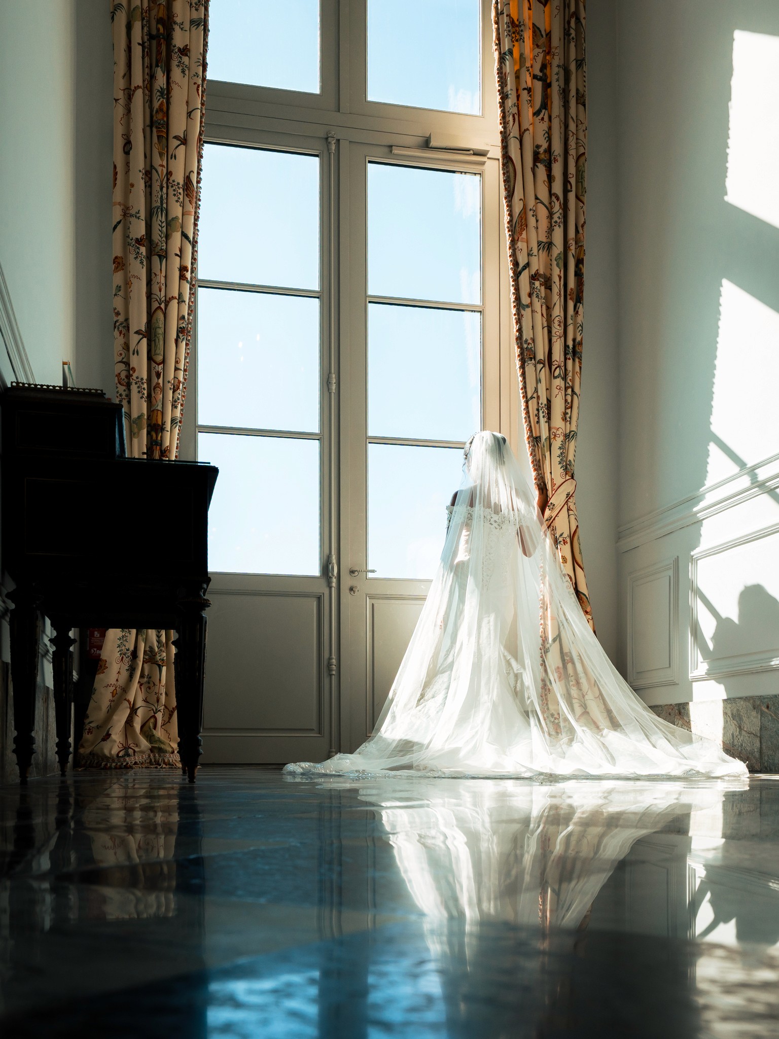 Portrait de mariée à l'Hotel du Palais à Biarritz
