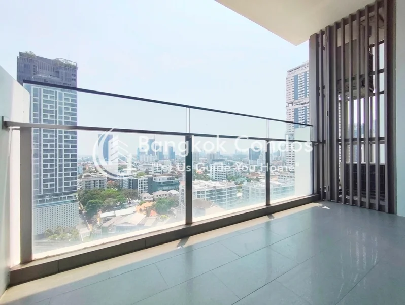 Aequa Residence 1 Bedroom Pet-Friendly Condo Thong Lor 5