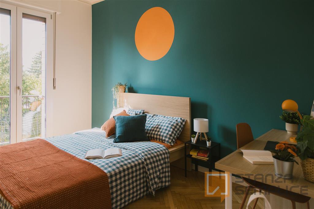 15 sqm room in Via Bligny, Brescia