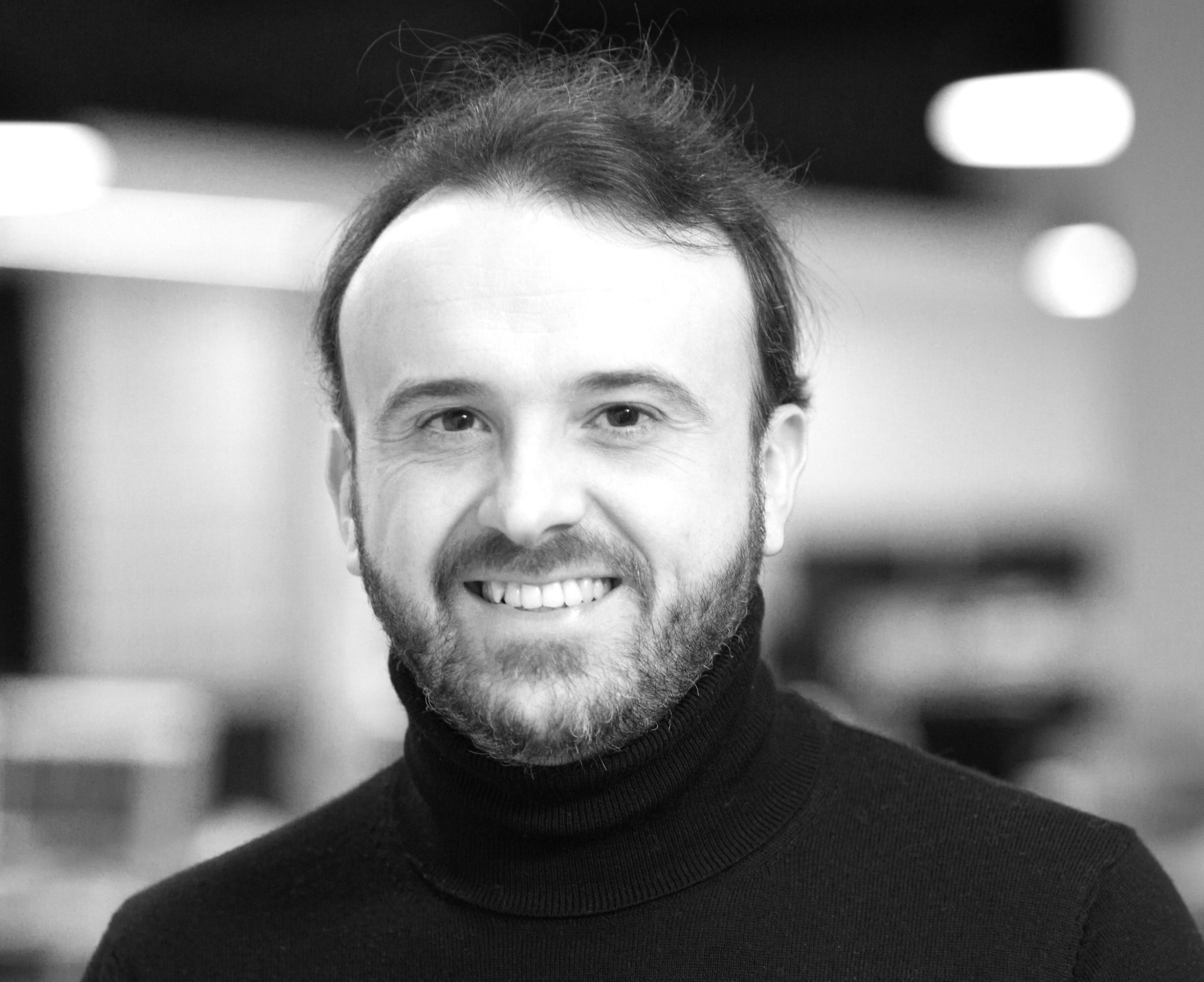 SIMON ADNET