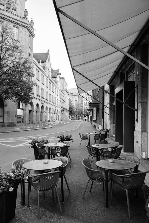 Personalised jet hire to Zurich Switzerland - Alpine lake Zug Interlaken access