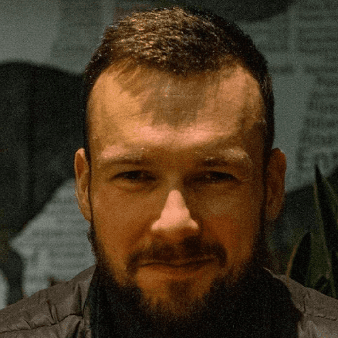 Portrait of Alex Stygar, Advisor at Linqa.