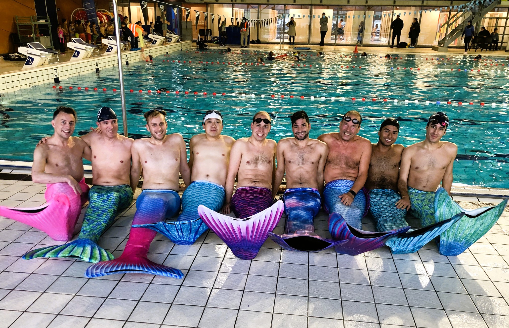 Zwem met trots, schitter met vin!