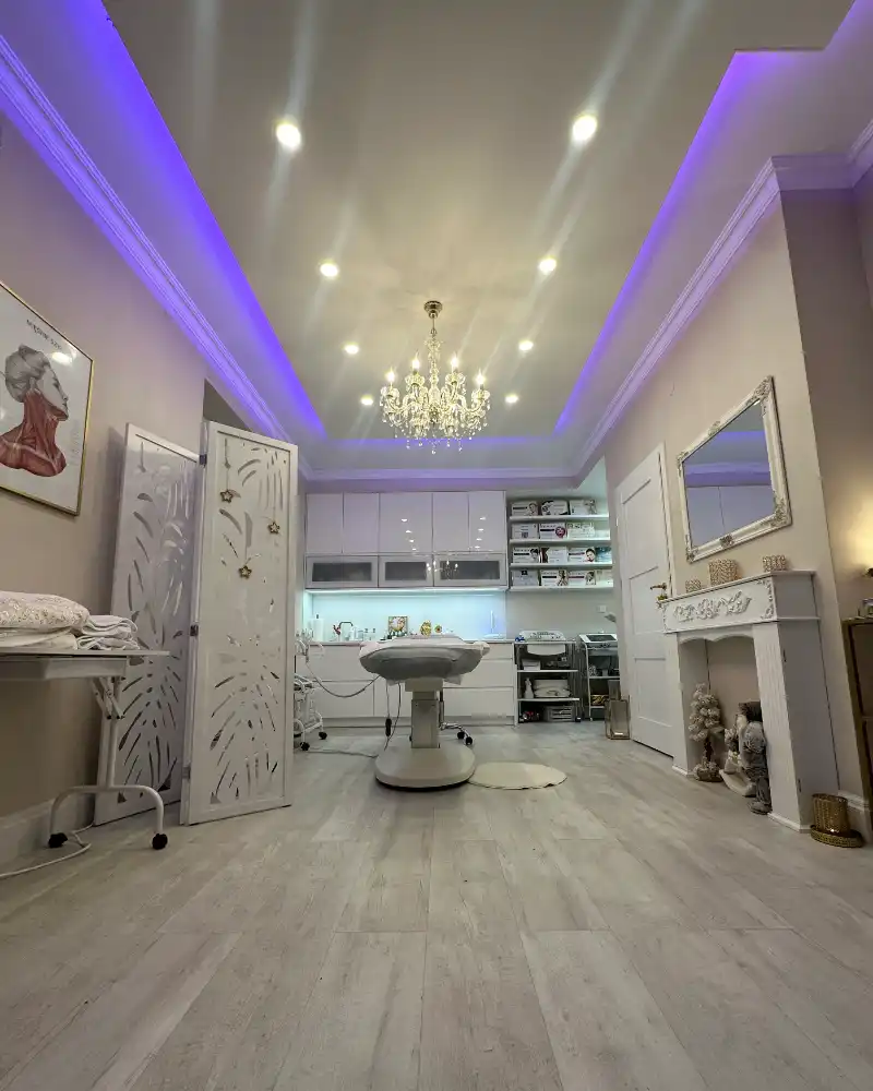 Gabinet Belleza Beauty przytulne miejsce gotowe do wykonania zabiegu masażu