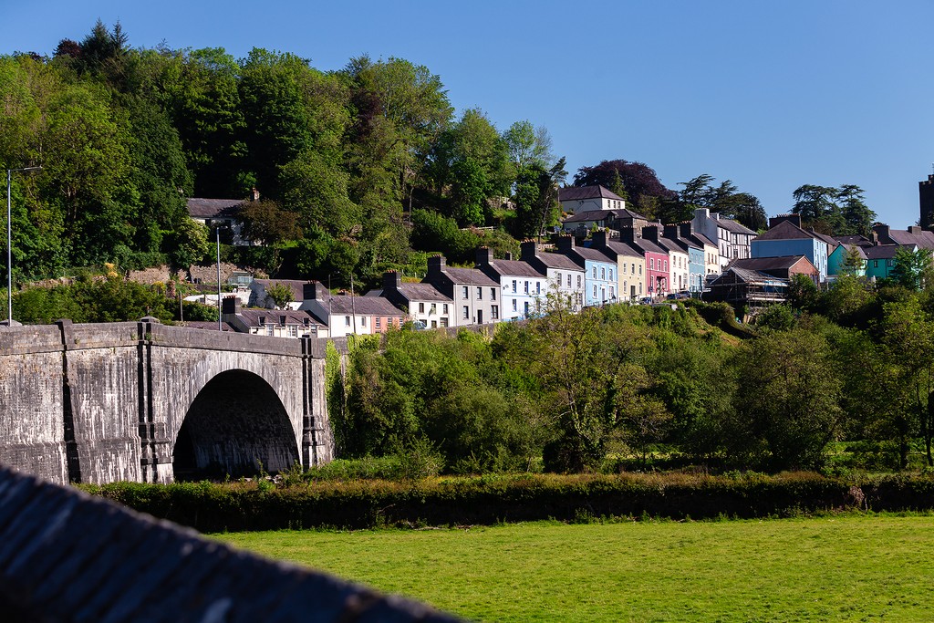 Bridge and colourful houses in Llandeilo