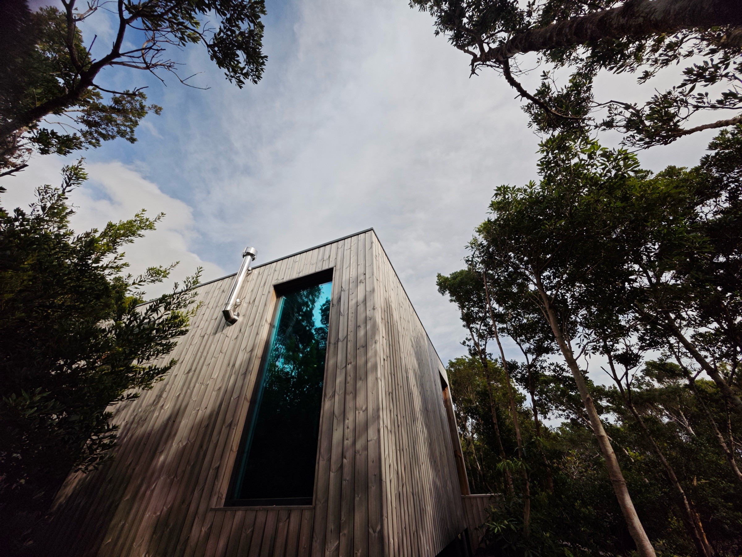 West view of the lodge