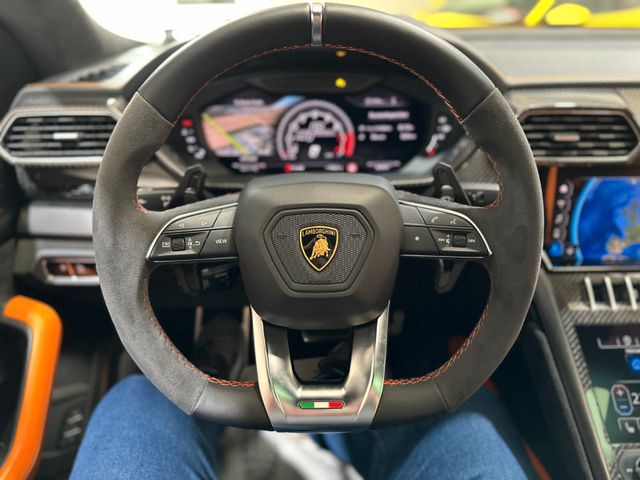 LAMBORGHINI Urus 2023 ORANGE Gebrauchtwagen - Galeriebild 15