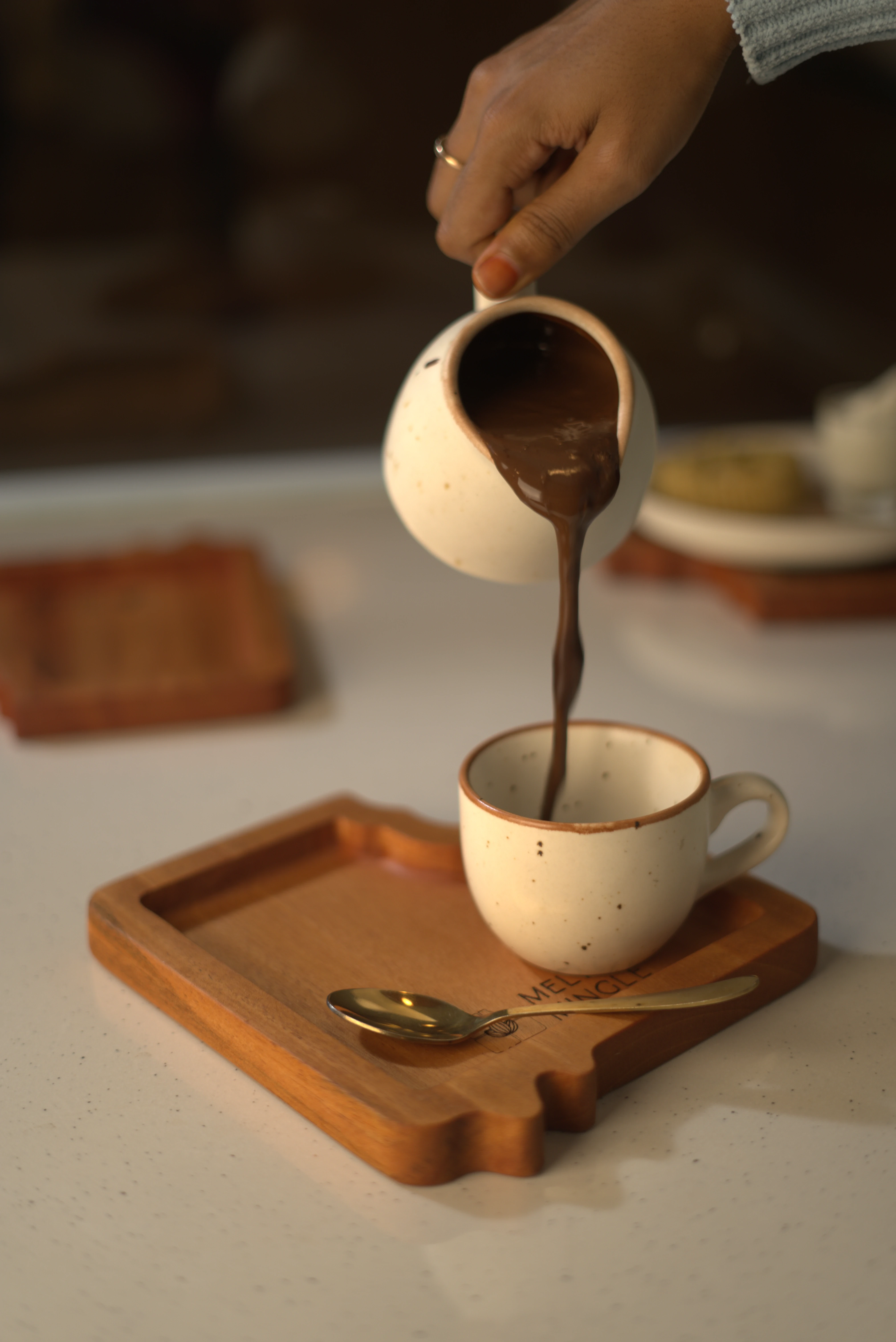 Chocolate preparation with couverture chocolate pieces