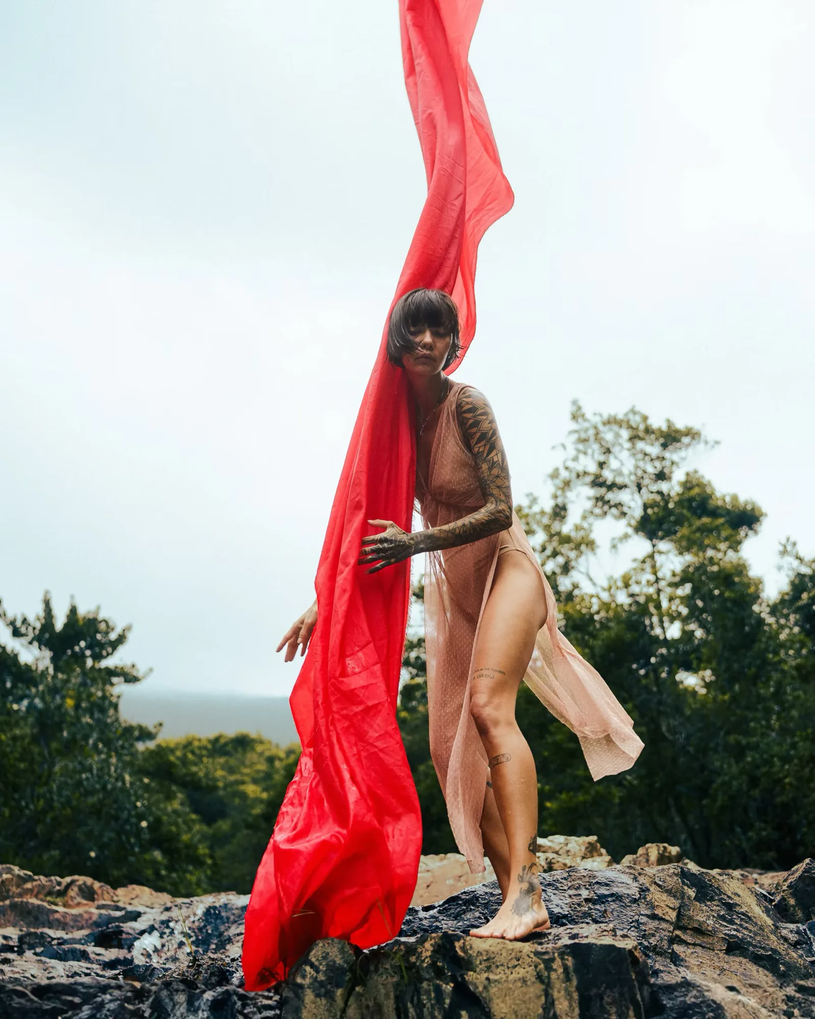 One with Nature — project image 05 by Roman Olinchuk. 香港攝影、創意影像及視覺敘事作品。