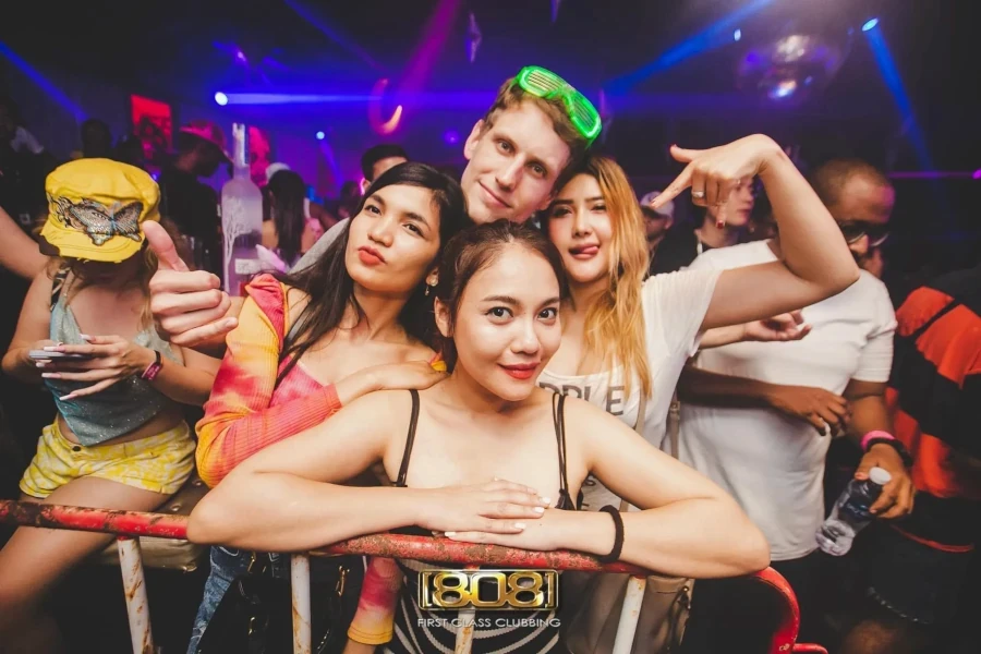 Pattaya After Dark: Nightclub Crawl