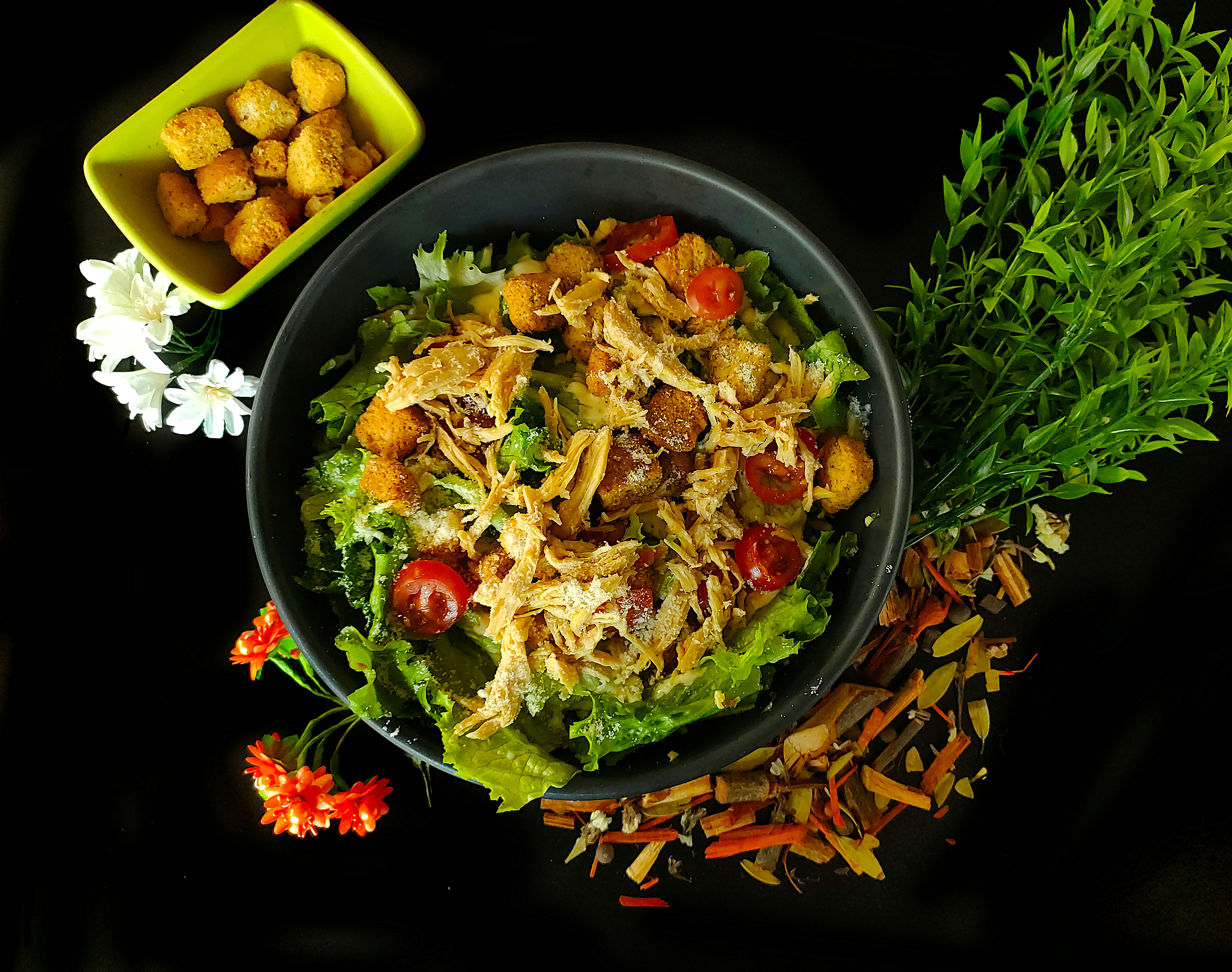 vegetable salad on black ceramic plate