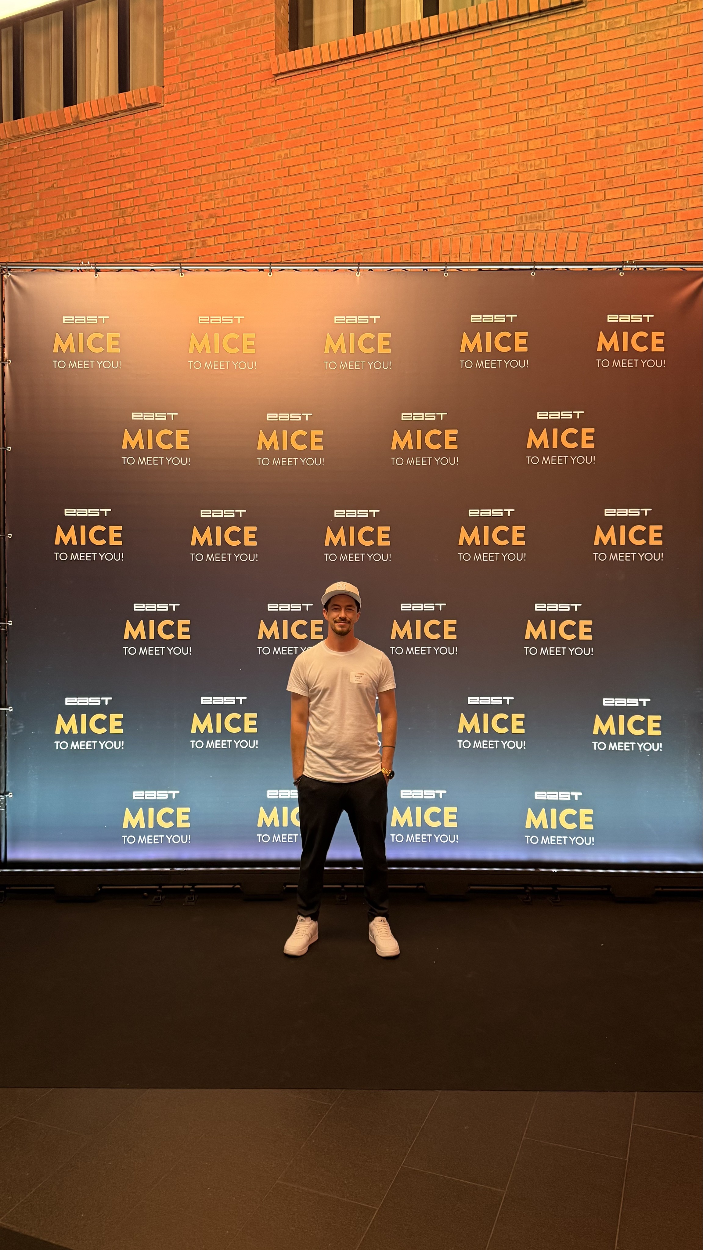 letsworktogether_JXL