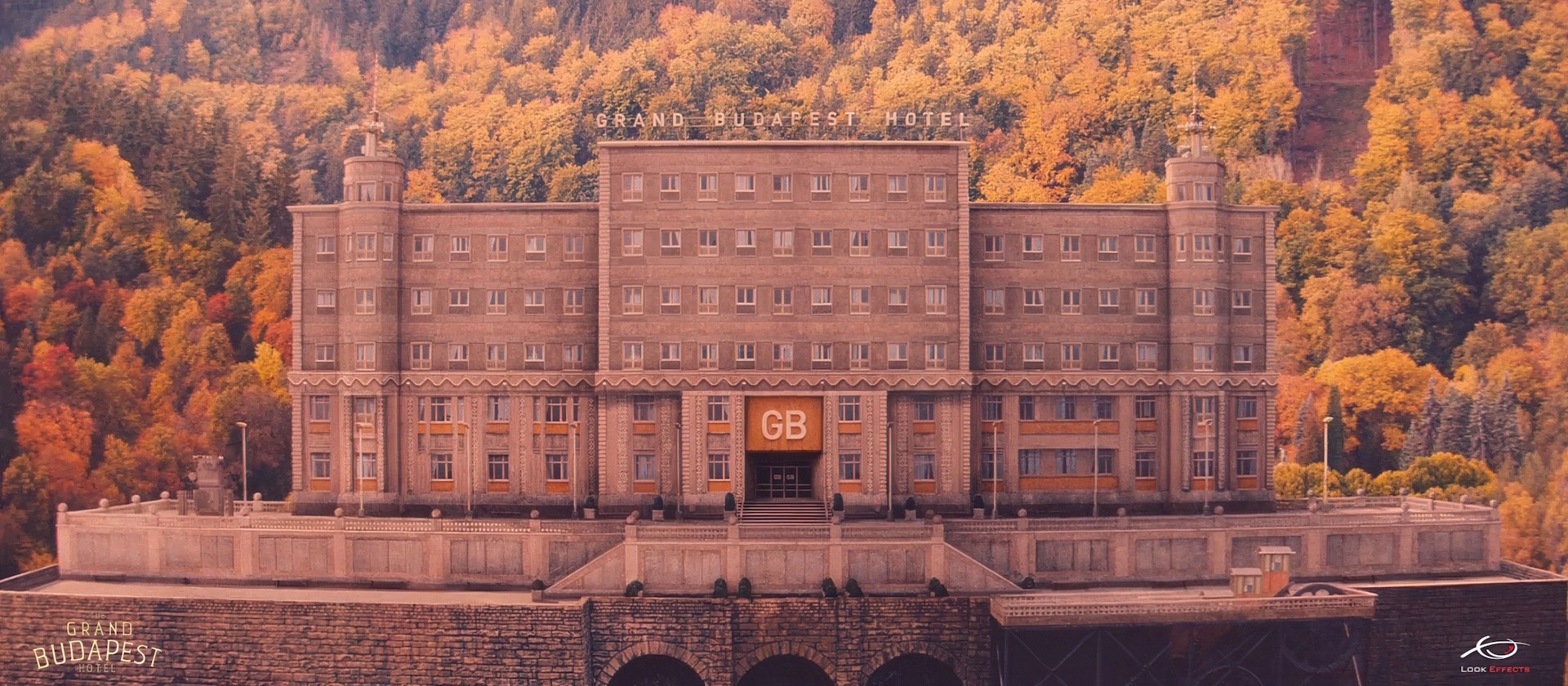 Matte Painting of the hotel in the '60s, by Simone De Salvatore