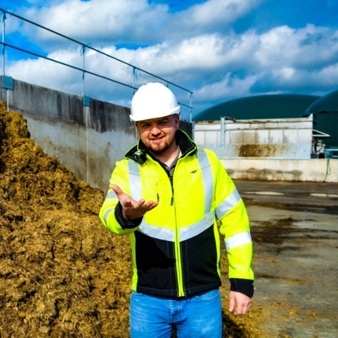 man wearing white V-neck shirt