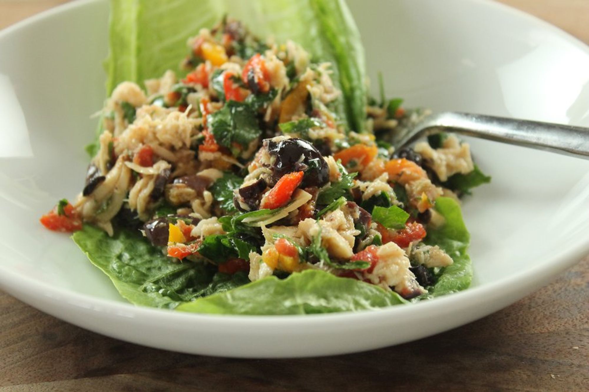 ready to eat olive bar tuna salad