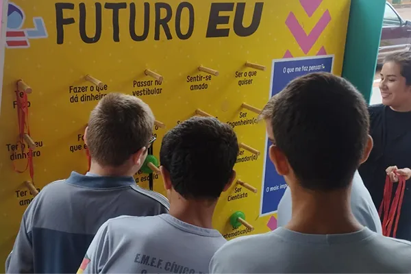 Estação 'Mude o Mundo LAB'.