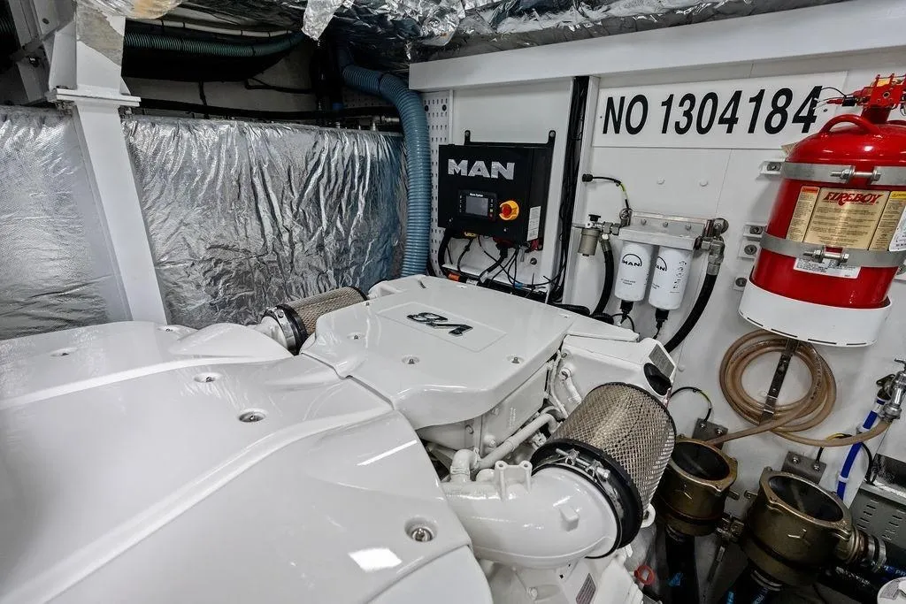 Boat thumbnail 15