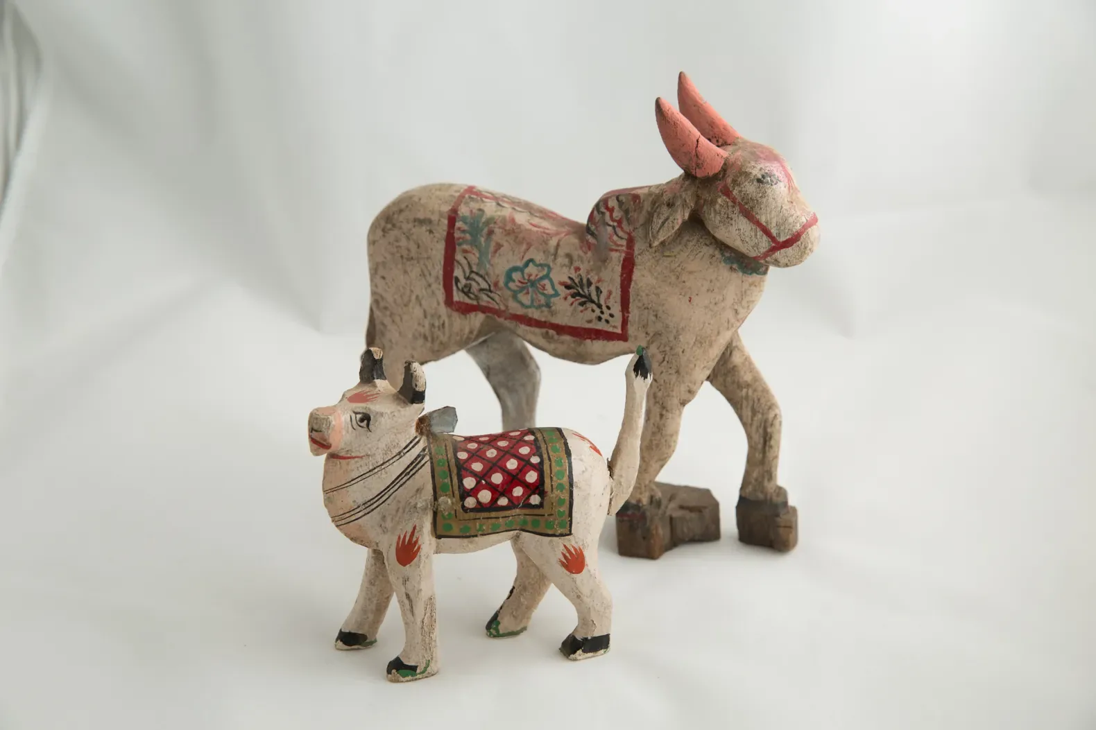 Carved wooden cow