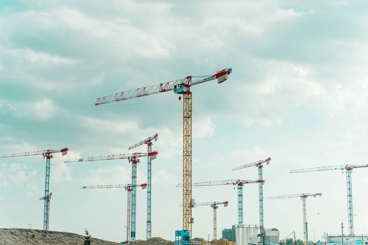 Grues de chantier