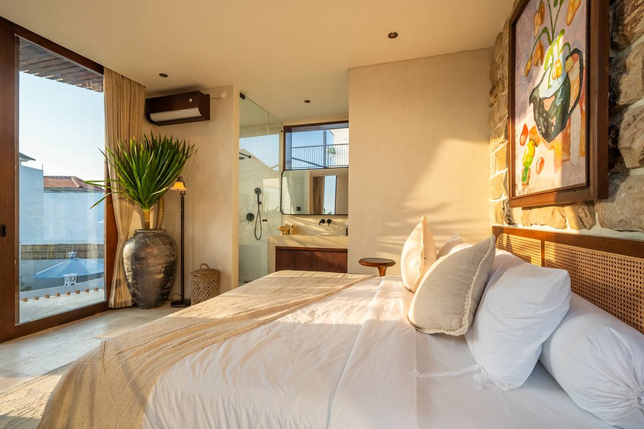 A modern 4-bedroom two-level villa in Canggu, Berawa