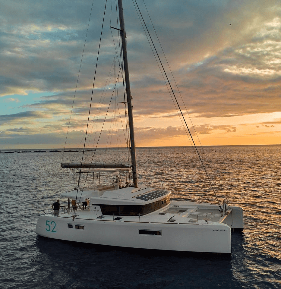 marbella boat party cataraman