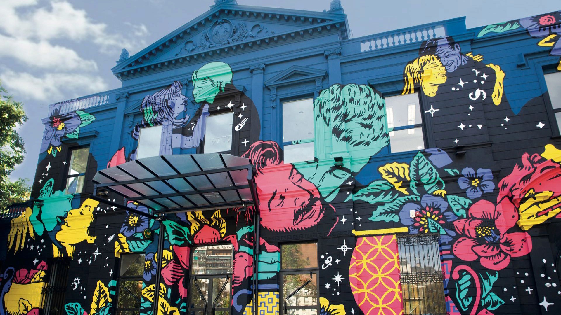 imagen de un centro cultural de afuera