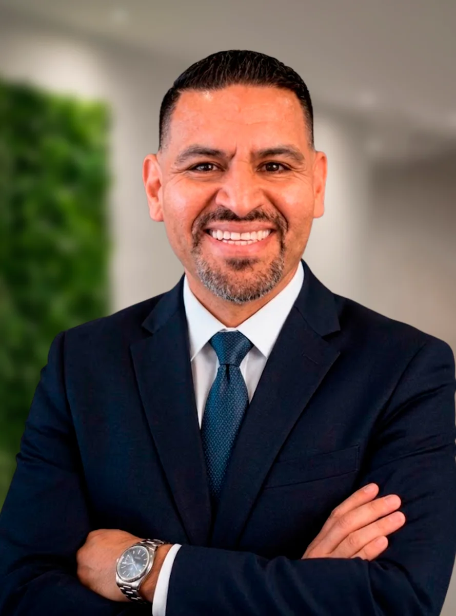  Marcos S. Agramont