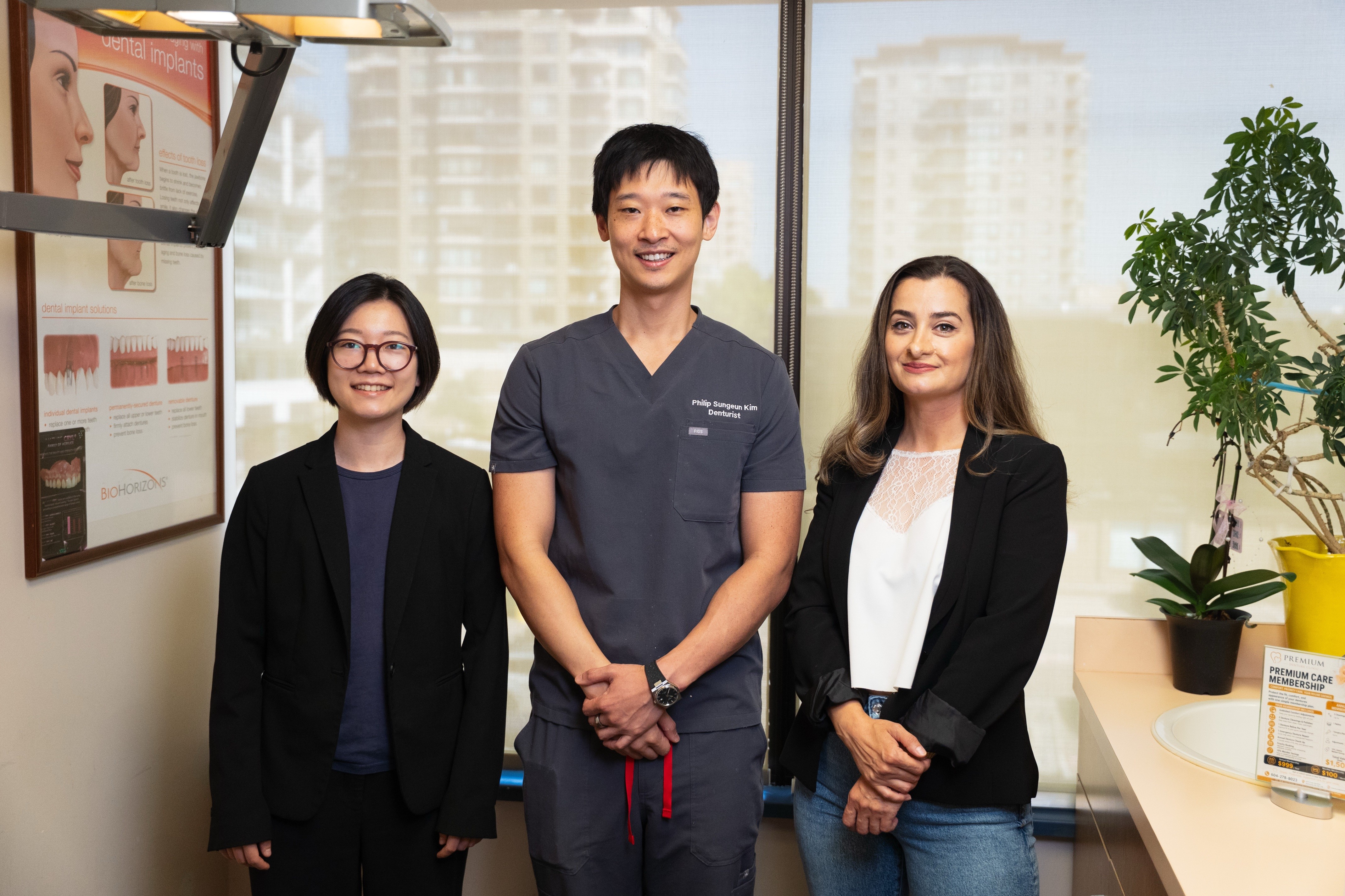 dentist team photo
