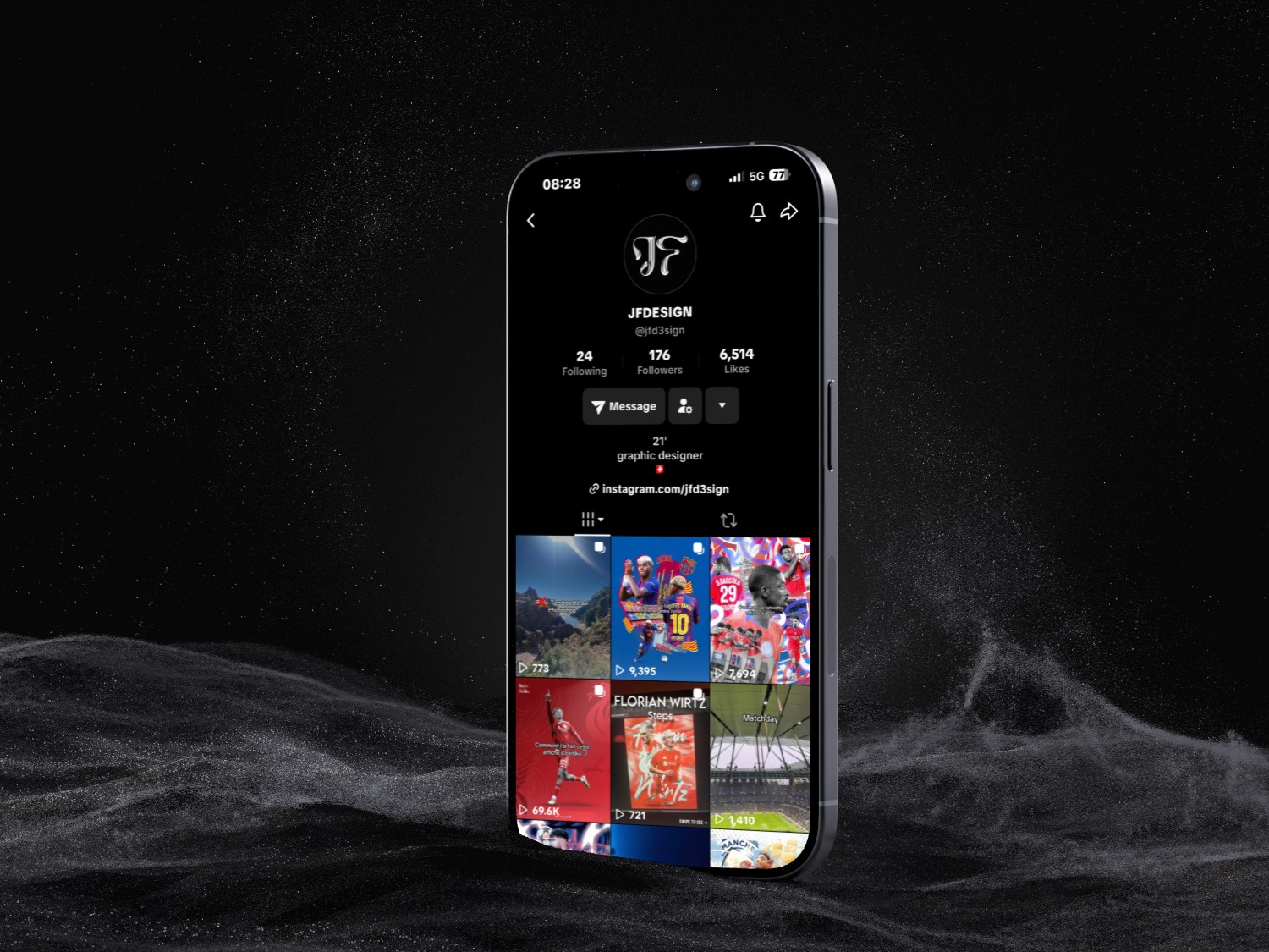 iPhone Mockup represent a screenshot of this App