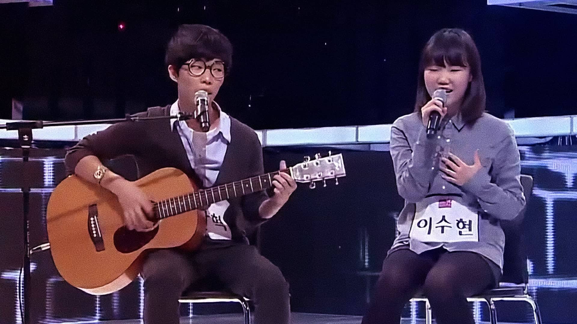 AKMU Lee Chan Hyuk chơi guitar và Lee Su Hyun biểu diễn tại K-pop Star 2012