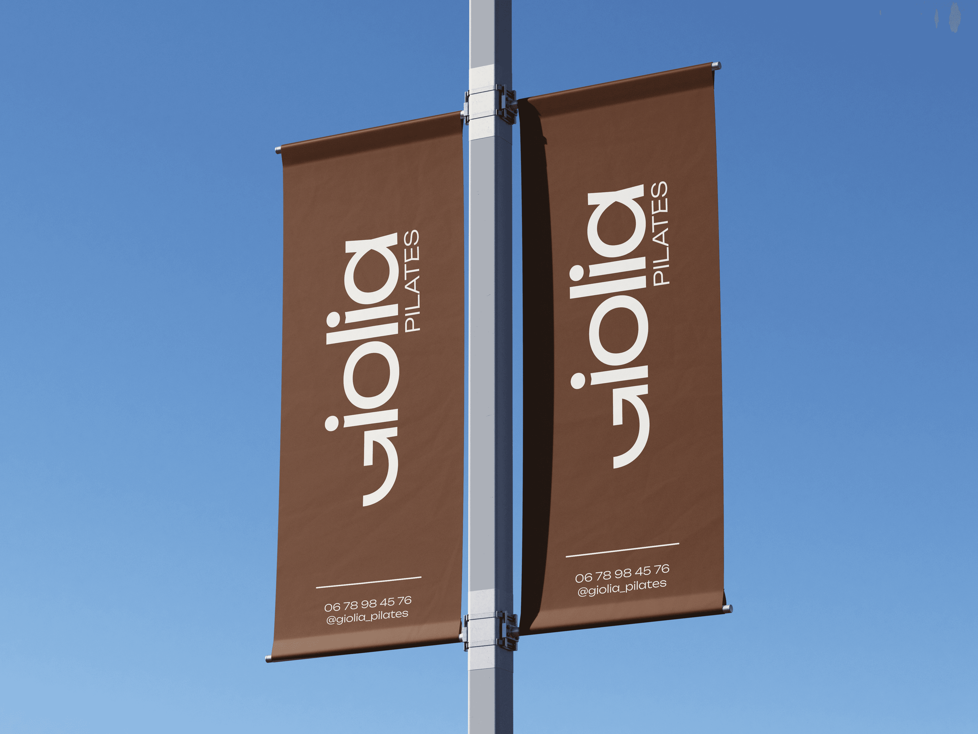 Page d'accueil du site Needz présentant la collection streetwear avec une mise en page dynamique