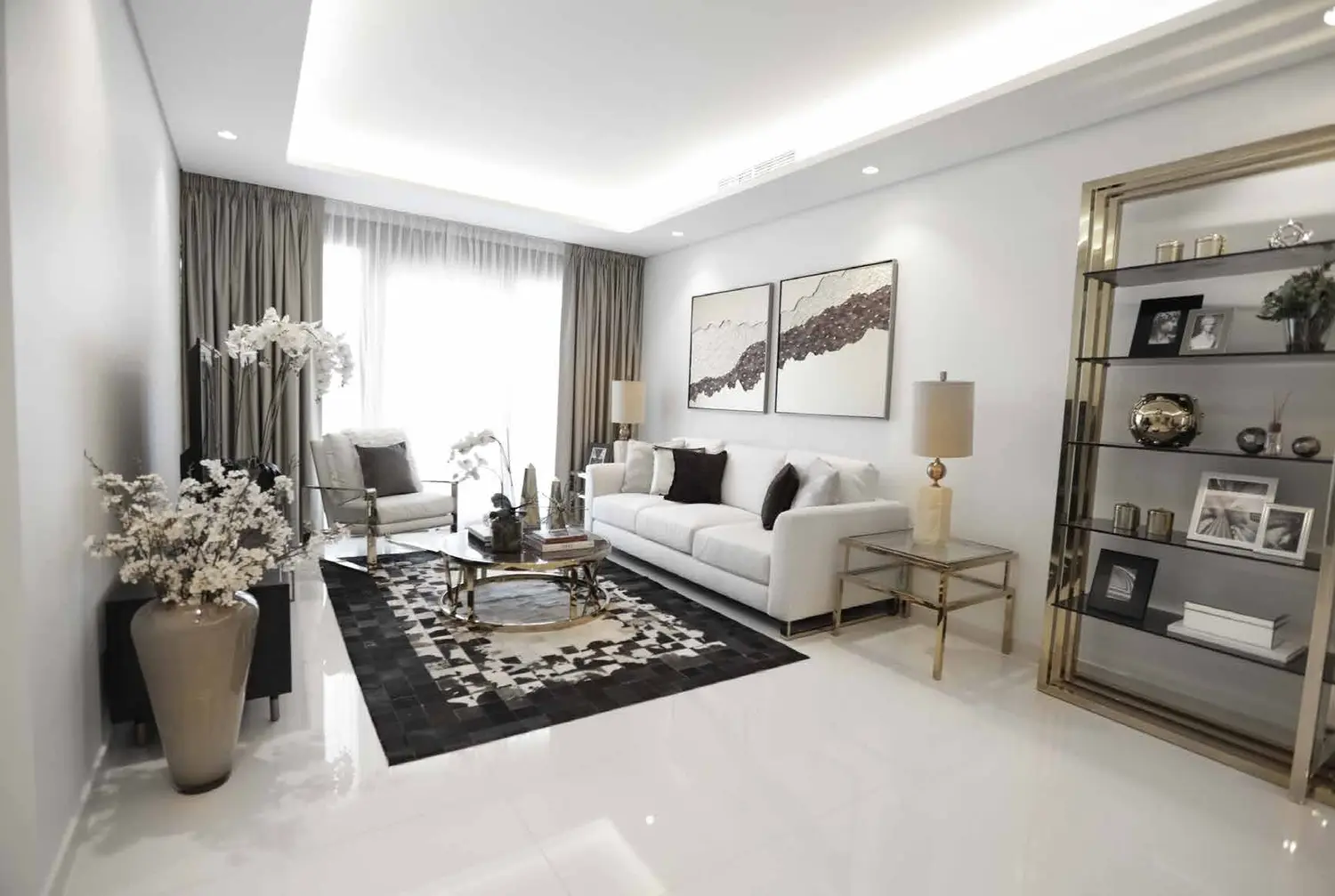 Paramount Tower Hotel And Residences by dmaac interiors